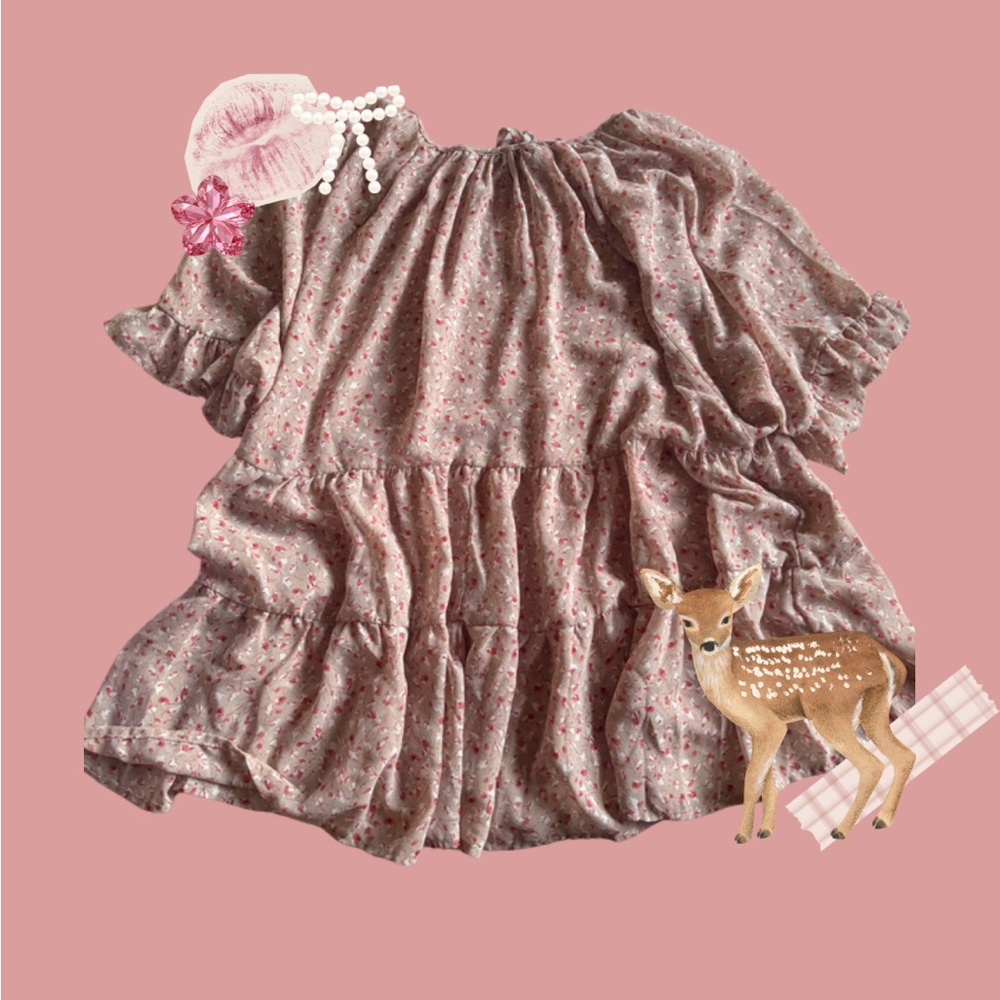 Chic Floral Blouse in Pink